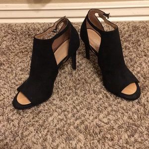 Black Stiletto Heels